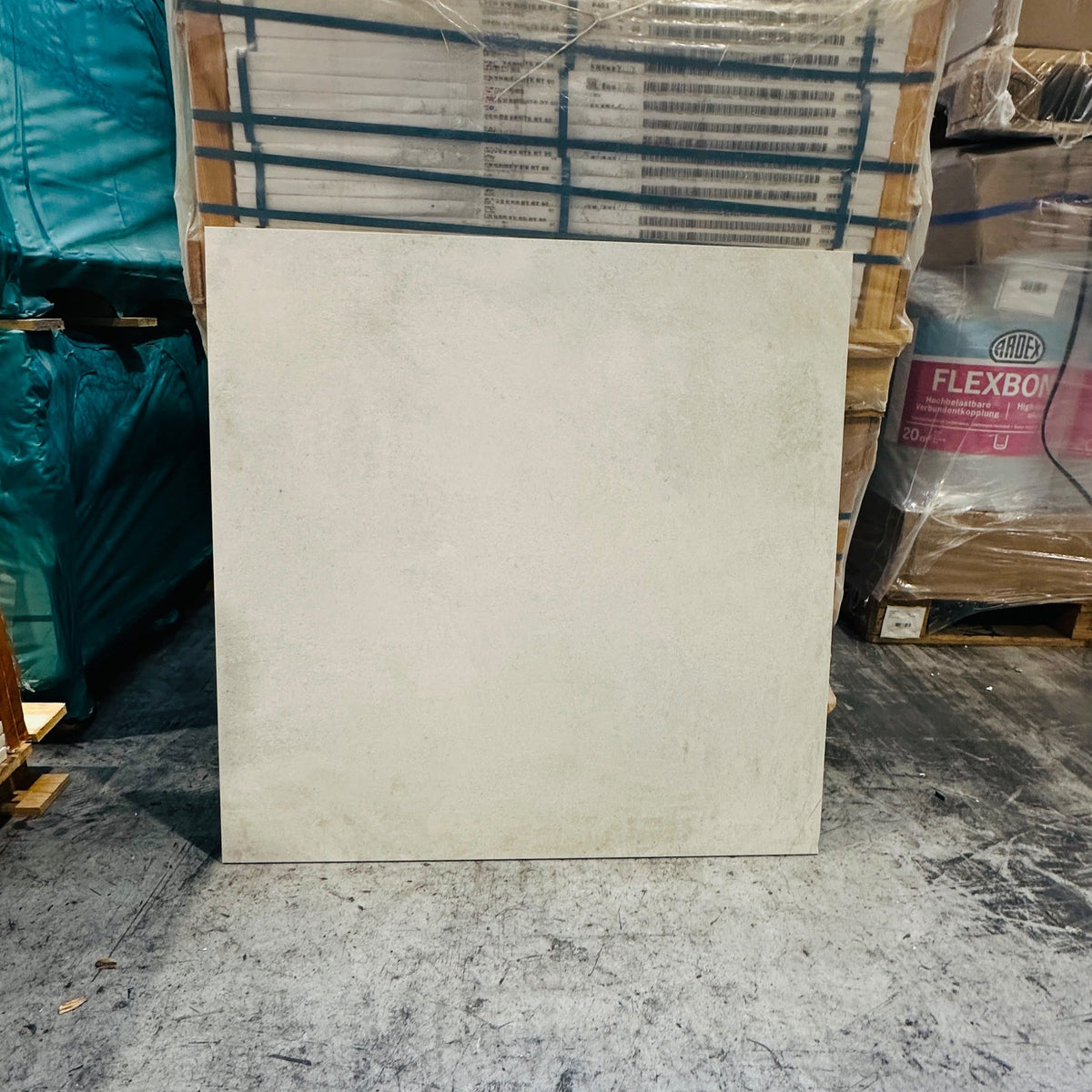 Opeair White